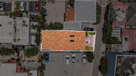 311 N Surf Road Hollywood FL 33019