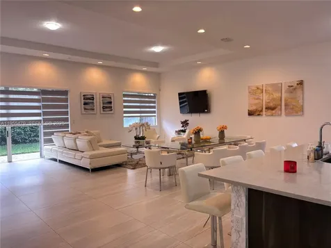 15062 SW 177th Terrace Miami FL 33187