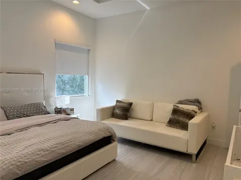 15062 SW 177th Terrace Miami FL 33187