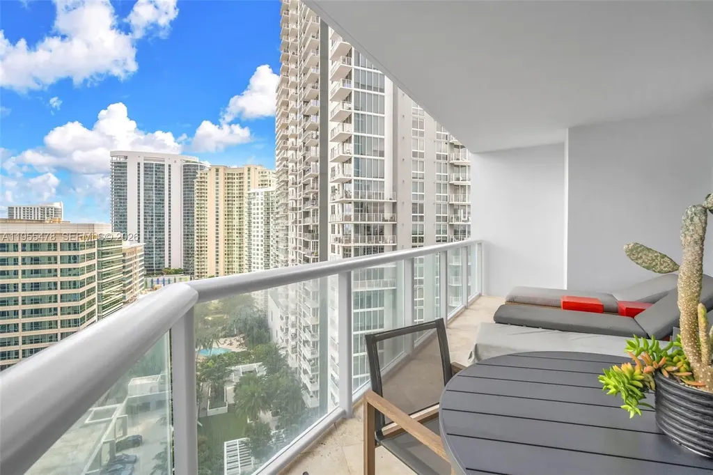 333 Las Olas Way Fort Lauderdale FL 33301