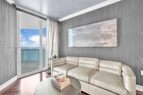 333 Las Olas Way Fort Lauderdale FL 33301
