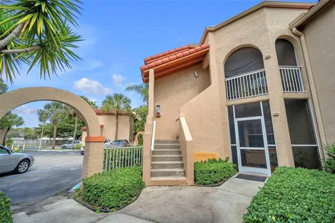 8606 SW 3rd Street Pembroke Pines FL 33025