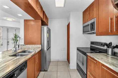 8606 SW 3rd Street Pembroke Pines FL 33025