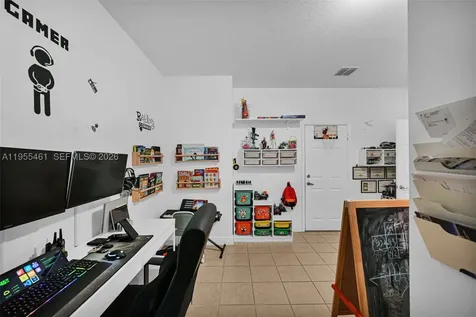 2666 SW 118th Road Miramar FL 33025