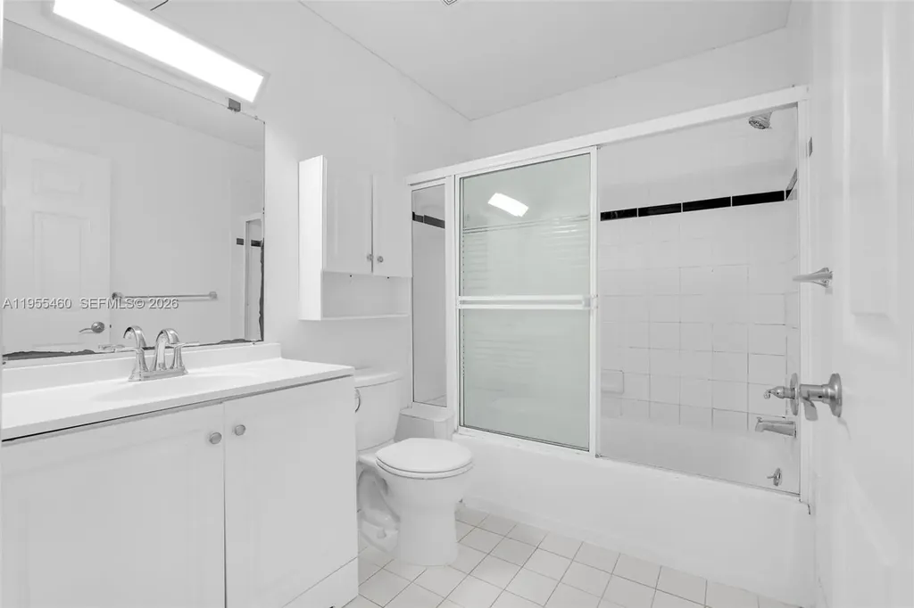 1120 Cliffrose Street Hollywood FL 33019