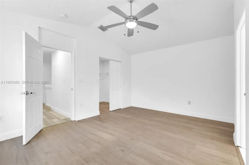 1120 Cliffrose Street Hollywood FL 33019