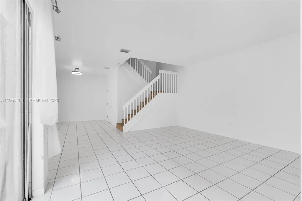 1120 Cliffrose Street Hollywood FL 33019