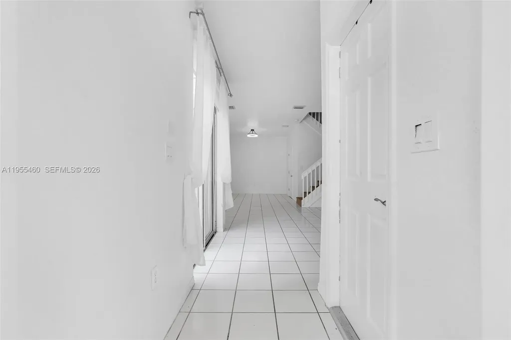 1120 Cliffrose Street Hollywood FL 33019