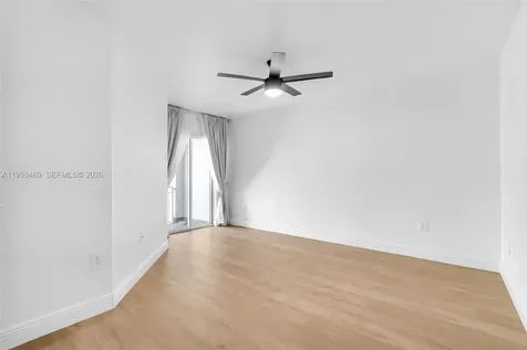 1120 Cliffrose Street Hollywood FL 33019