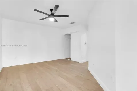 1120 Cliffrose Street Hollywood FL 33019