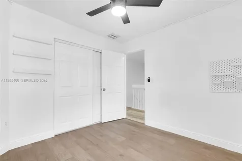 1120 Cliffrose Street Hollywood FL 33019