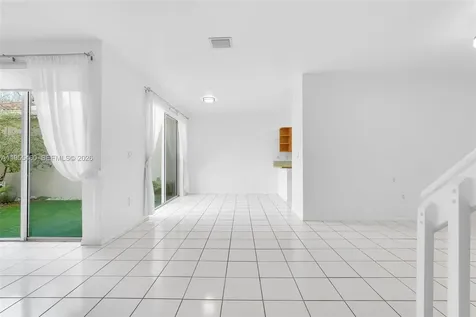 1120 Cliffrose Street Hollywood FL 33019