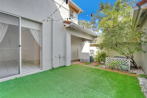 1120 Cliffrose Street Hollywood FL 33019