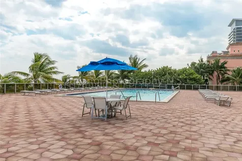 6039 Collins Avenue Miami Beach FL 33140