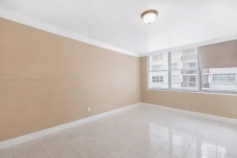 6039 Collins Avenue Miami Beach FL 33140