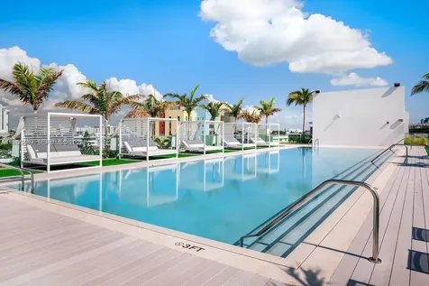 300 E Collins Avenue Miami Beach FL 33139