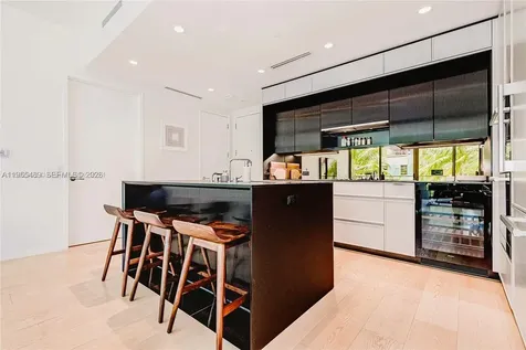 300 E Collins Avenue Miami Beach FL 33139