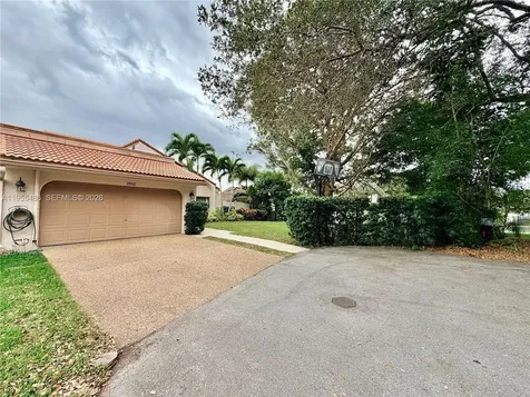 2865 Begonia Way Cooper City FL 33026