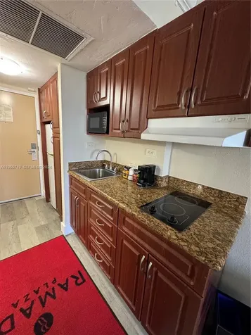 19201 Collins Avenue Sunny Isles Beach FL 33160