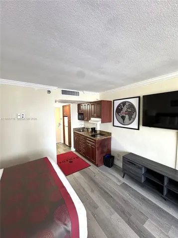19201 Collins Avenue Sunny Isles Beach FL 33160