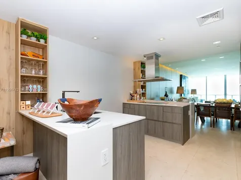 360 Ocean Drive Key Biscayne FL 33149