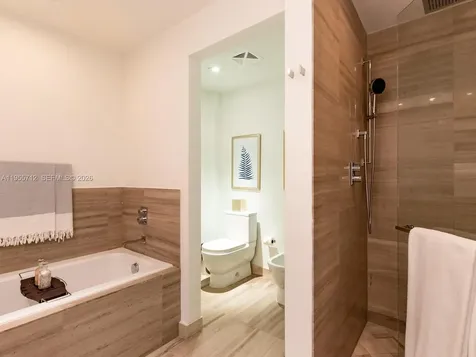 360 Ocean Drive Key Biscayne FL 33149