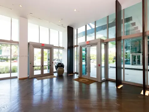 360 Ocean Drive Key Biscayne FL 33149