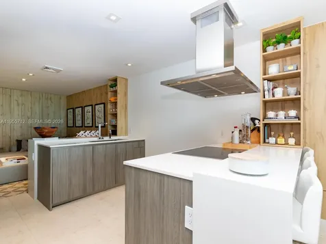 360 Ocean Drive Key Biscayne FL 33149