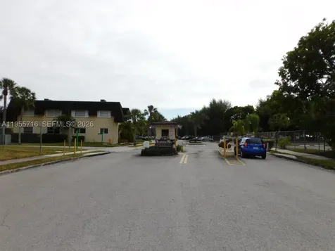 13707 SW 91st Court Miami FL 33176