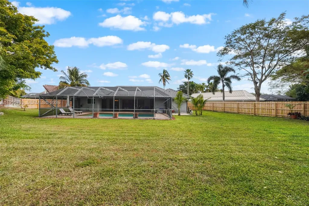 6975 Bianchini Circle Boca Raton FL 33433