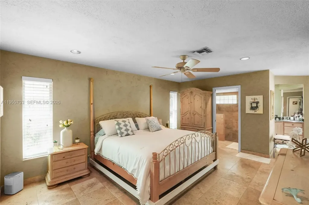 6975 Bianchini Circle Boca Raton FL 33433