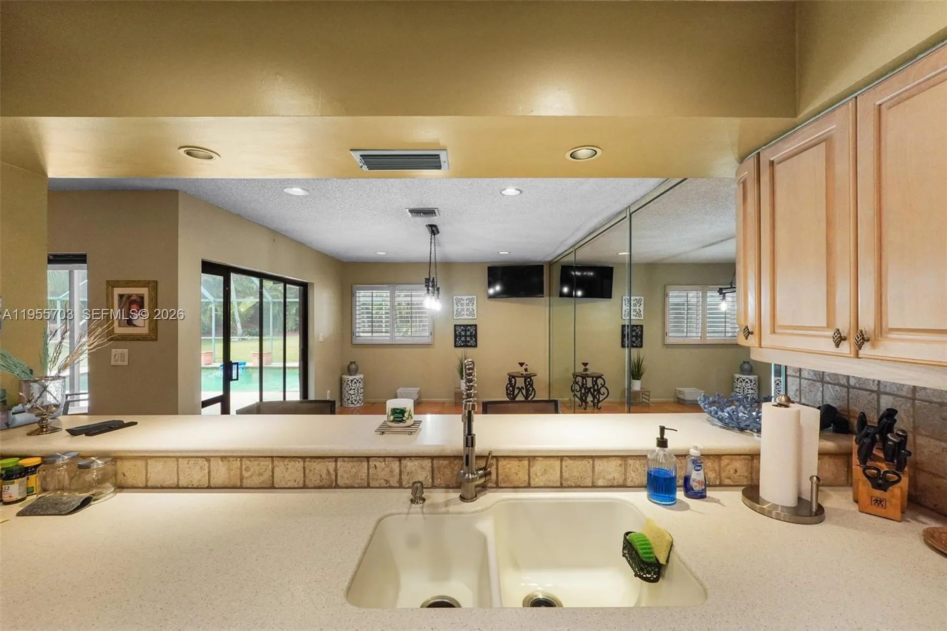 6975 Bianchini Circle Boca Raton FL 33433