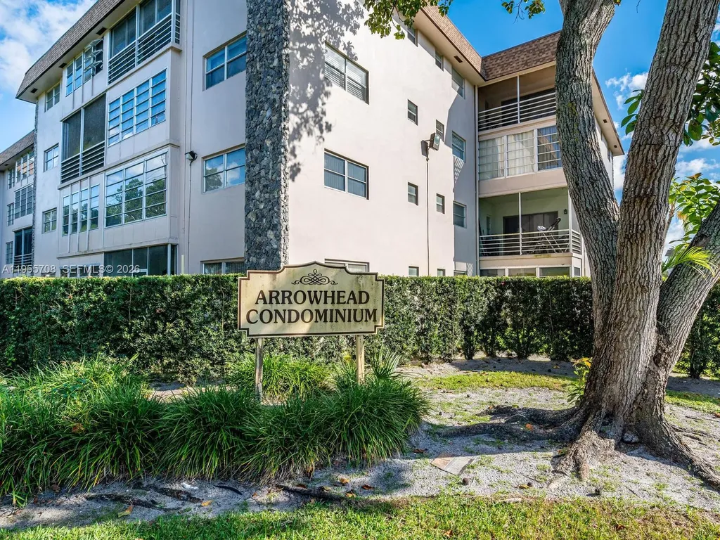 8161 SW 24th Court Davie FL 33324