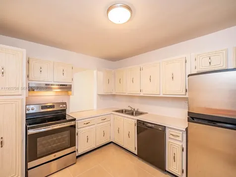 8161 SW 24th Court Davie FL 33324
