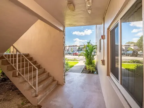 8161 SW 24th Court Davie FL 33324