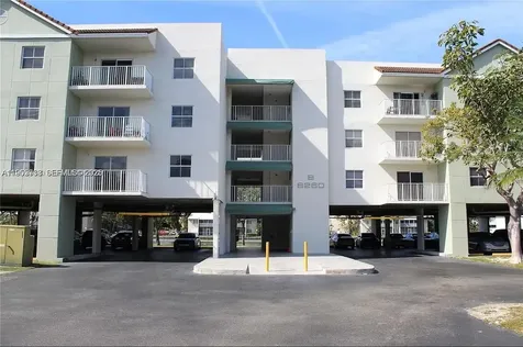 8260 SW 210th Street Cutler Bay FL 33189