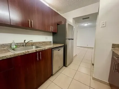 8260 SW 210th Street Cutler Bay FL 33189