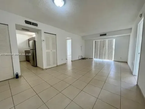 8260 SW 210th Street Cutler Bay FL 33189