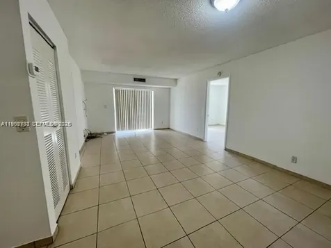 8260 SW 210th Street Cutler Bay FL 33189