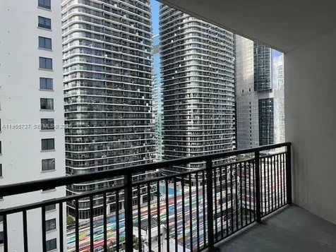999 SW 1st Avenue Miami FL 33130