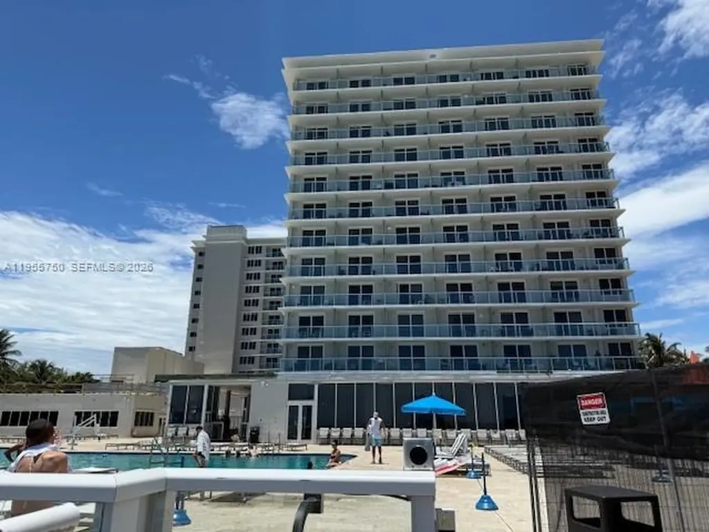 19201 Collins Avenue Sunny Isles Beach FL 33160