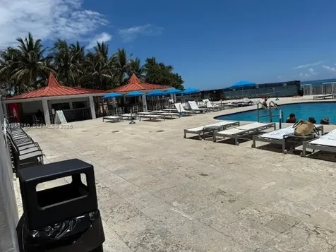 19201 Collins Avenue Sunny Isles Beach FL 33160