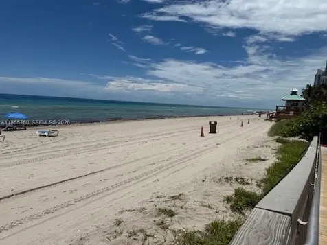 19201 Collins Avenue Sunny Isles Beach FL 33160