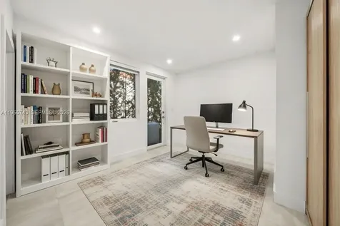 3166 Royal Palm Avenue Miami Beach FL 33140
