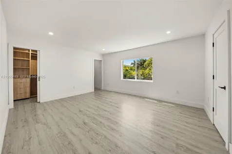 3166 Royal Palm Avenue Miami Beach FL 33140