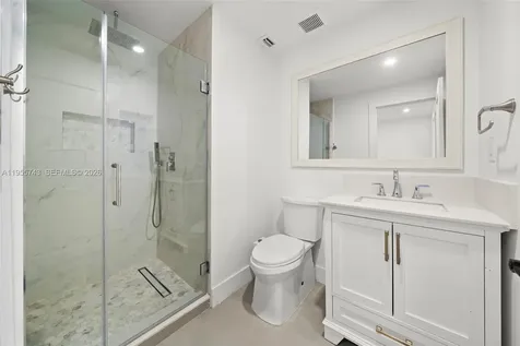 3166 Royal Palm Avenue Miami Beach FL 33140
