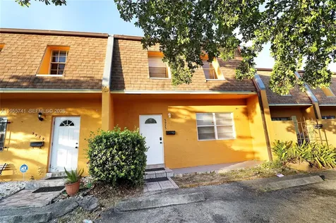 5975 NW 25th Court Sunrise FL 33313