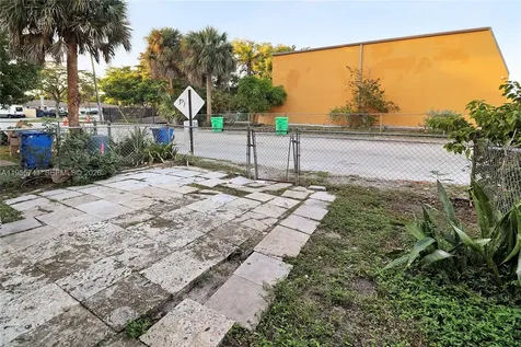 5975 NW 25th Court Sunrise FL 33313