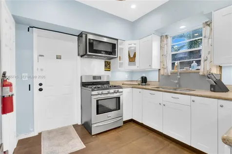 200 S Shore Drive Miami Beach FL 33141