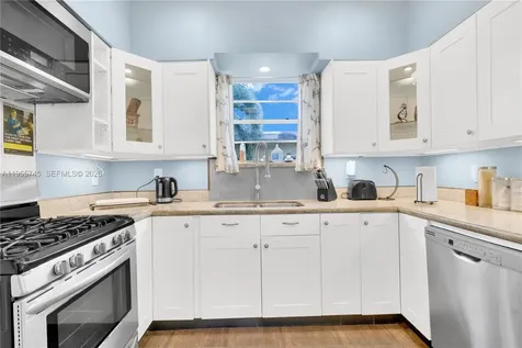 200 S Shore Drive Miami Beach FL 33141